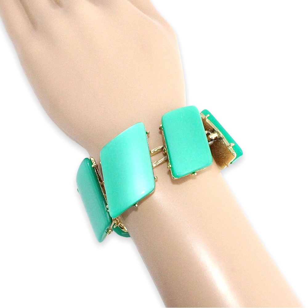 Vintage Moonglow Lucite Link Bracelet Chunky Spearmint Green Thermoset Plastic